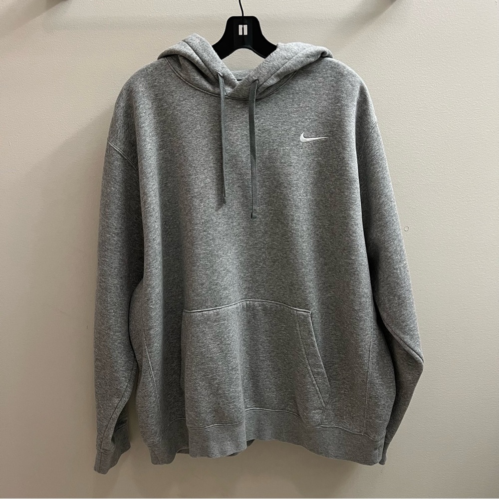Nike Men's Sportswear Club Fleece
Hoodie Gray Size XL - Picture 2 of 10
